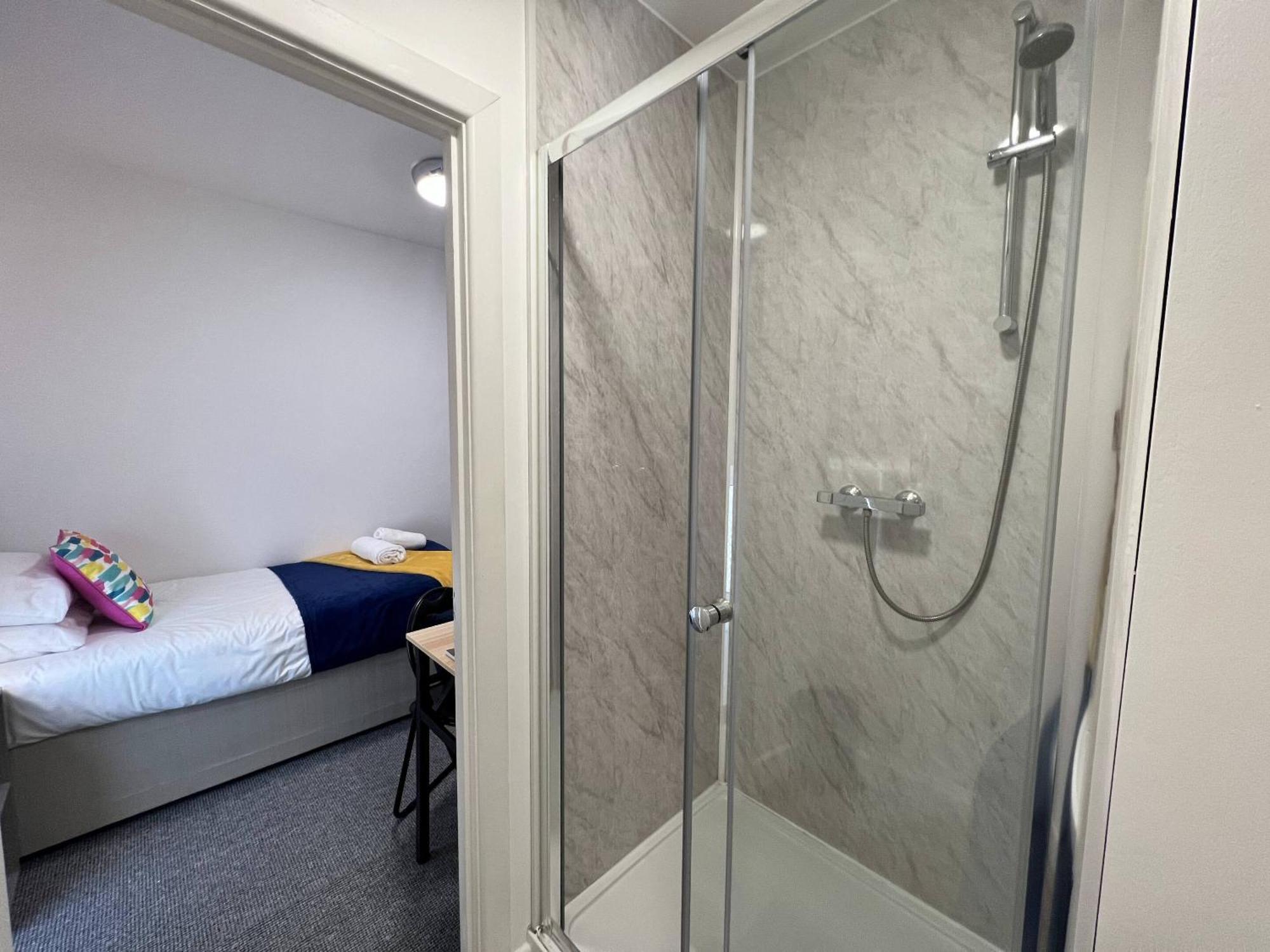 Stay - The Wellington Burton On Trent Ngoại thất bức ảnh