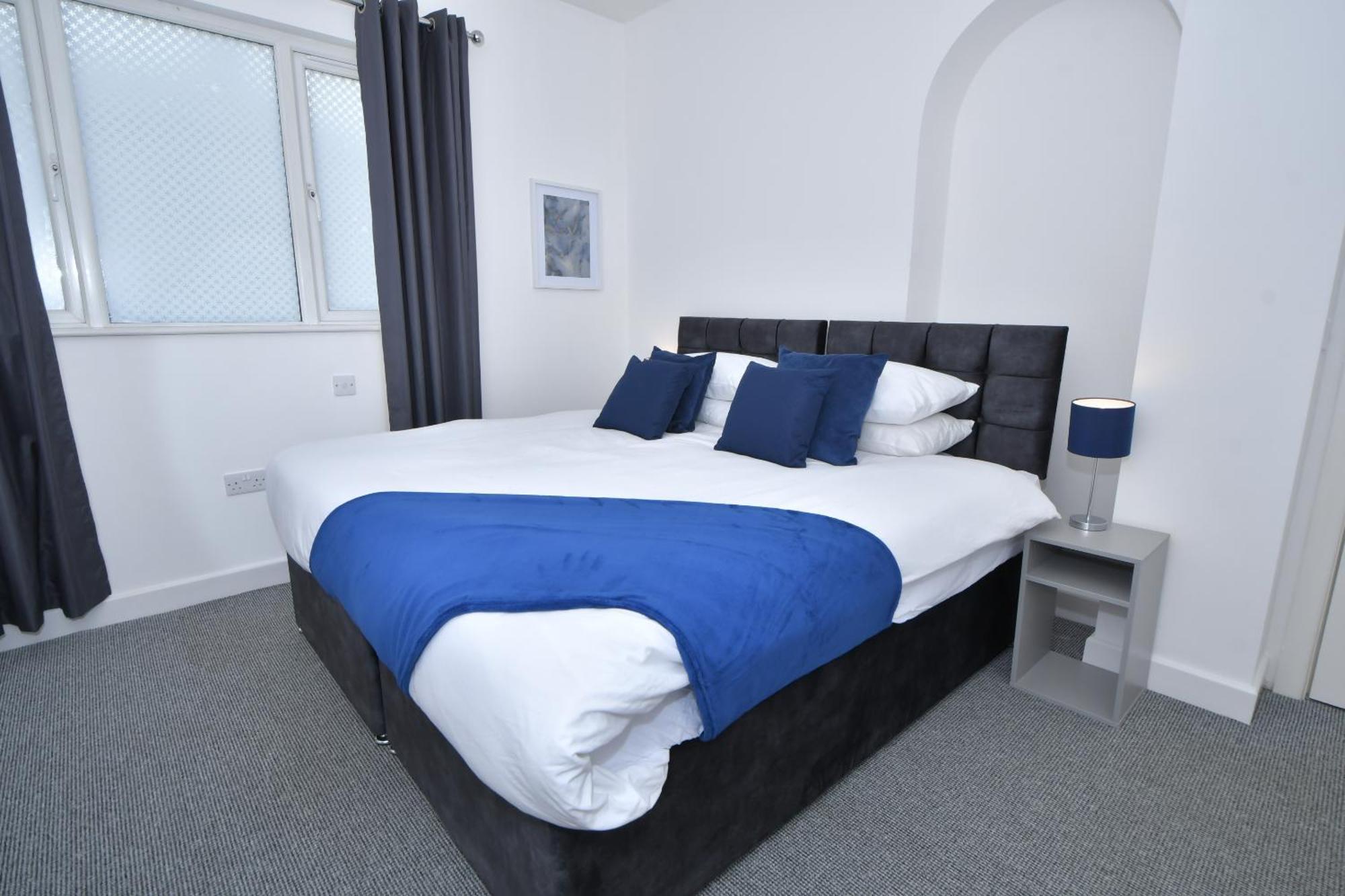 Stay - The Wellington Burton On Trent Phòng bức ảnh